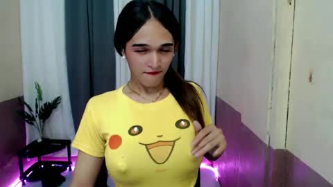 pretty_lady_kitty online show from April 2026 02:03:01 PM