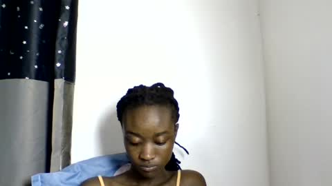 pretty luv1 online show from June 2026 12:09:02 PM