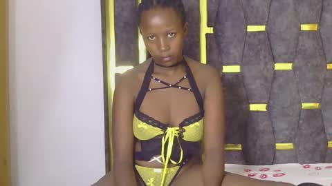 pretty_marslady online show from October 2025 08:46:01 AM