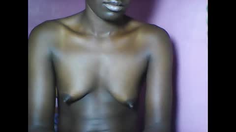 Snapshot of pretty_mine chatting on February 2025 01:52:02 AM pretty time online show from February 2025 01:52:02 AM