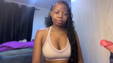 Pretty peaches online show from March 2026 03:22:01 AM