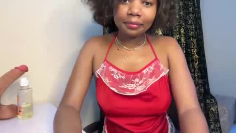 Pretty peaches online show from April 2026 10:58:02 PM