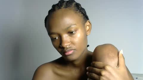 Pretty doll online show from March 2026 01:58:01 AM