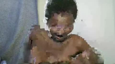 pretty_shanz online show from October 2025 04:57:01 AM