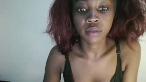 pretty_shanz online show from March 2026 10:48:01 PM