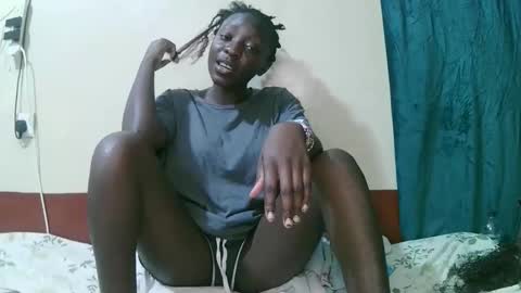 pretty_tiffany1 online show from November 2025 05:59:01 PM