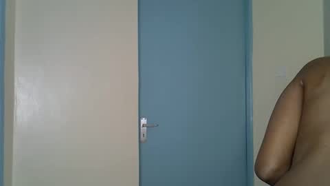 Snapshot of prettybabe02 chatting on October 2025 09:58:02 PM SaraCattra online show from October 2025 09:58:02 PM