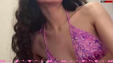 Snapshot of prettybabybrat chatting on October 2025 12:39:02 PM Baby Brat online show from October 2025 12:39:02 PM