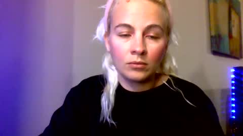 Missy  Jack online show from April 2026 02:03:02 AM