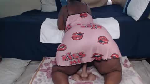 Snapshot of prettyblack25 chatting on June 2026 07:25:02 AM Cindy online show from June 2026 07:25:02 AM