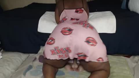 Snapshot of prettyblack25 chatting on June 2026 12:22:01 AM Cindy online show from June 2026 12:22:01 AM