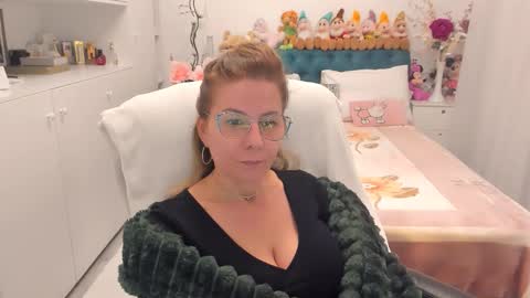 wilma online show from November 2025 11:04:02 PM