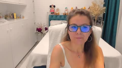 Snapshot of prettyblackeyes chatting on May 2026 06:41:02 AM wilma online show from May 2026 06:41:02 AM