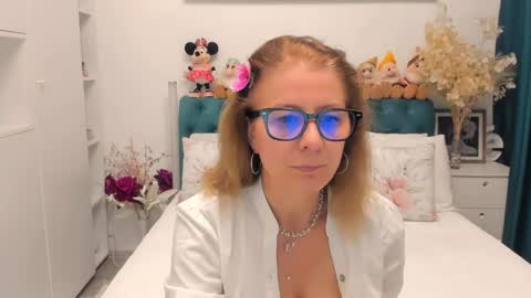 Snapshot of prettyblackeyes chatting on June 2026 08:57:02 PM wilma online show from June 2026 08:57:02 PM