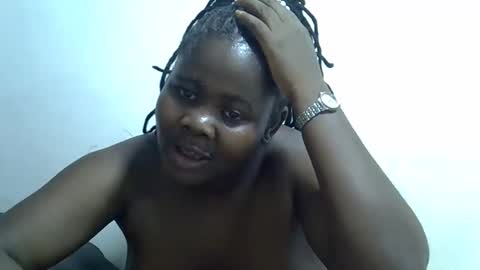 Snapshot of prettybooty1 chatting on October 2025 05:22:02 PM prettybooty1 online show from October 2025 05:22:02 PM