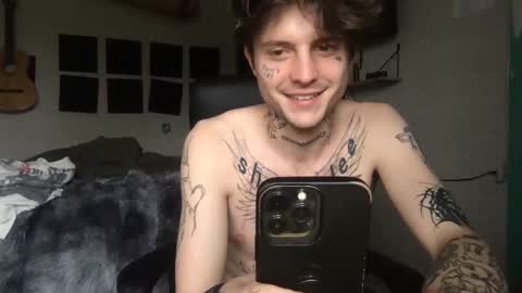 pretty boy online show from December 2024 05:55:02 PM