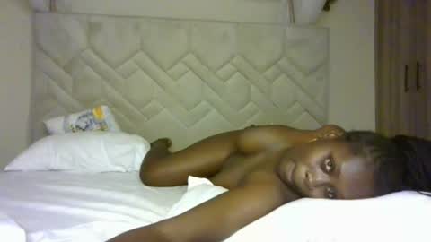 Snapshot of prettydulce chatting on July 2026 03:21:02 PM prettydulce online show from July 2026 03:21:02 PM