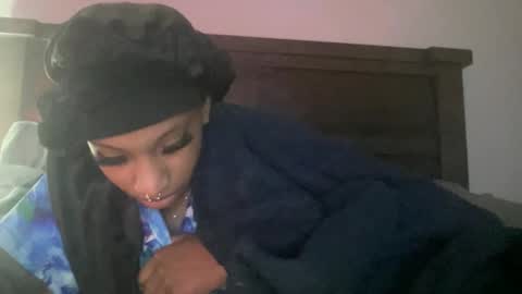 prettyfacefemale online show from June 2026 03:27:02 AM