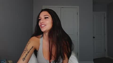 prettygirllltorii online show from March 2026 09:19:02 PM