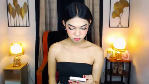 Snapshot of prettyhothugecock chatting on December 2024 09:57:01 AM prettyhothugecock online show from December 2024 09:57:01 AM