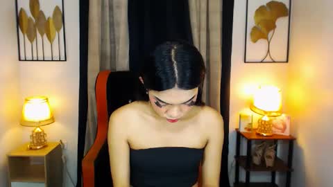 Snapshot of prettyhothugecock chatting on December 2024 01:01:02 PM prettyhothugecock online show from December 2024 01:01:02 PM