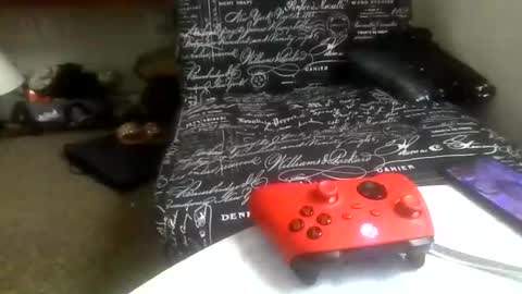 prettyma online show from December 2025 08:49:02 PM