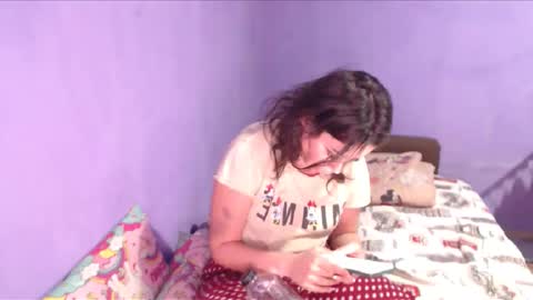 prettyjulliette online show from March 2025 05:39:02 PM