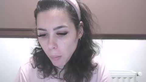 prettyjulliette online show from February 2026 07:12:01 PM