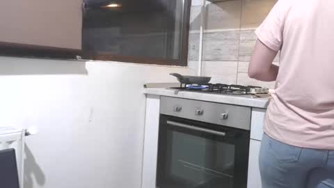 prettyjulliette online show from February 2026 05:21:01 PM