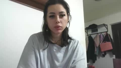 prettyjulliette online show from March 2026 07:00:02 PM