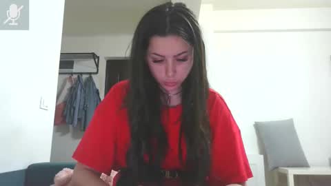 Snapshot of prettyjulliette chatting on April 2026 08:04:02 PM prettyjulliette online show from April 2026 08:04:02 PM