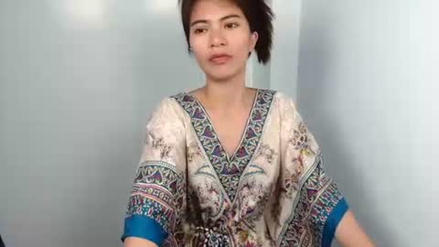 prettylittle_lady online show from May 2026 01:00:01 AM