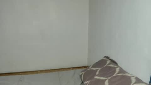 prettylittle_lady online show from June 2026 02:50:01 AM