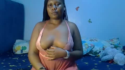 Snapshot of prettymel1 chatting on April 2026 12:25:02 AM prettymel1 online show from April 2026 12:25:02 AM