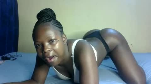 Melly online show from October 2025 12:19:02 AM