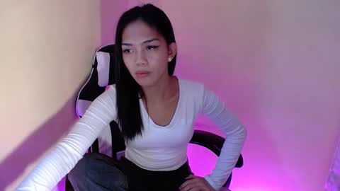 Snapshot of prettymiya chatting on September 2025 11:23:01 AM Miya 3 online show from September 2025 11:23:01 AM