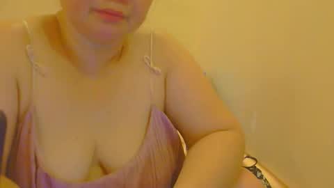 Nhing online show from April 2026 03:43:02 AM