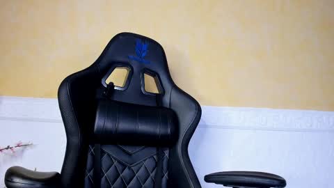 Laura  Onlyfans   40OFF online show from February 2025 07:54:02 AM