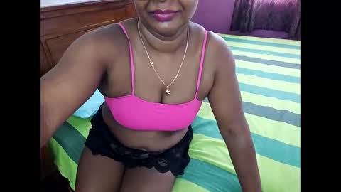 Prettypriya online show from February 2026 04:05:02 AM