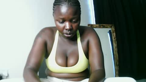 prettyreen online show from December 2025 08:41:02 AM