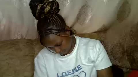 prettyshasha_ online show from October 2025 07:25:02 PM