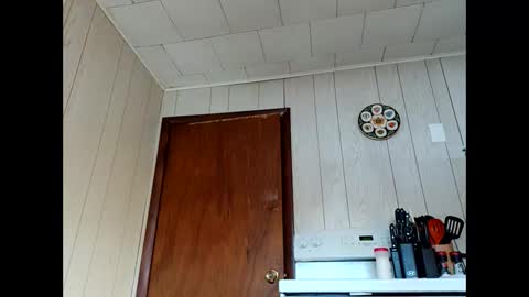 prettysolid7 online show from December 2025 02:04:01 PM