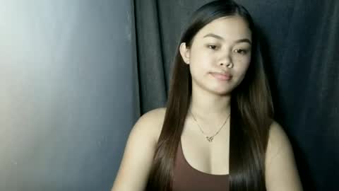prettyyy_lovelyyy online show from June 2026 11:45:01 AM