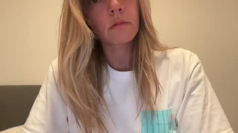 prettyyykittyyy22 online show from July 2026 02:22:02 AM