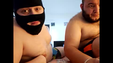 Snapshot of pretyboyl chatting on January 2025 12:43:02 PM chubbymmm online show from January 2025 12:43:02 PM