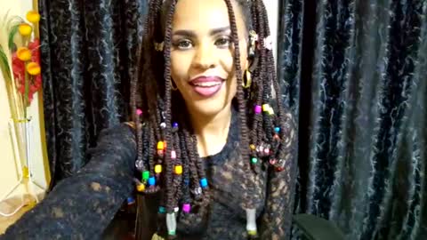 Snapshot of priceless_sexy chatting on December 2024 06:08:01 PM priceless_sexy online show from December 2024 06:08:01 PM