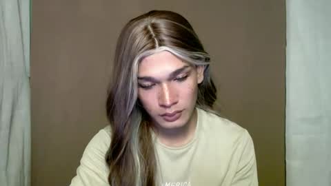 TINA  online show from December 2025 06:26:01 PM