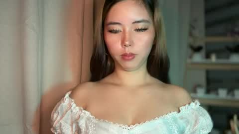 Snapshot of pricelessbeautyxxx chatting on August 2026 02:04:01 AM TINA online show from August 2026 02:04:01 AM