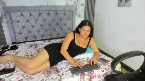 Prim Rosse online show from June 2026 05:35:01 PM