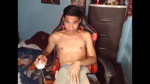 Snapshot of primohunterz chatting on November 2025 05:51:02 AM primohunterz online show from November 2025 05:51:02 AM